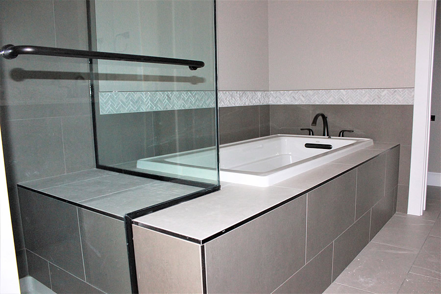 Custom tile with soaker tub & shower combo